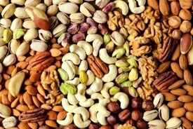 هشدار جدی رئیس اتحادیه به خریداران آجیل شب عید / فریب قیمت‌های ارزان را نخورید! 