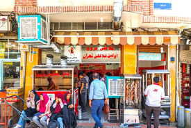 این شما و این جانشین ارزان ساندویچ فلافل در ایران!