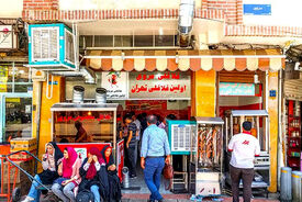 این شما و این جانشین ارزان ساندویچ فلافل در ایران!