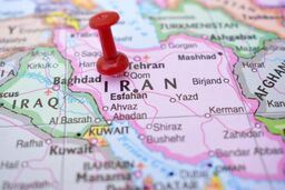 مسیر جدید پیش روی ایران / تجارت زمینی با این کشور عربی 