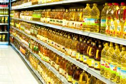 فروشگاه‌ها پر از روغن شد