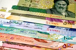 از ریال تا تومان / حذف چهار صفر از پول ملی با اسکناس‌های جدید