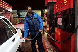 ساعت اجرای دقیق بنزین ۵ هزار تومانی مشخص شد - ۲۲ آذر ۱۴۰۴
