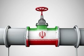 ایران پوزه تولیدکنندگان نفت حاشیه خلیج فارس را به خاک مالید